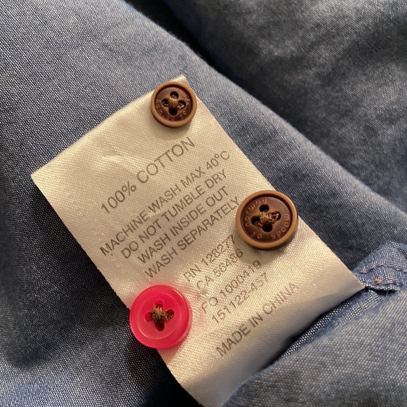 Moods of Norway Men’s short sleeve button down. - Picture 7 of 7